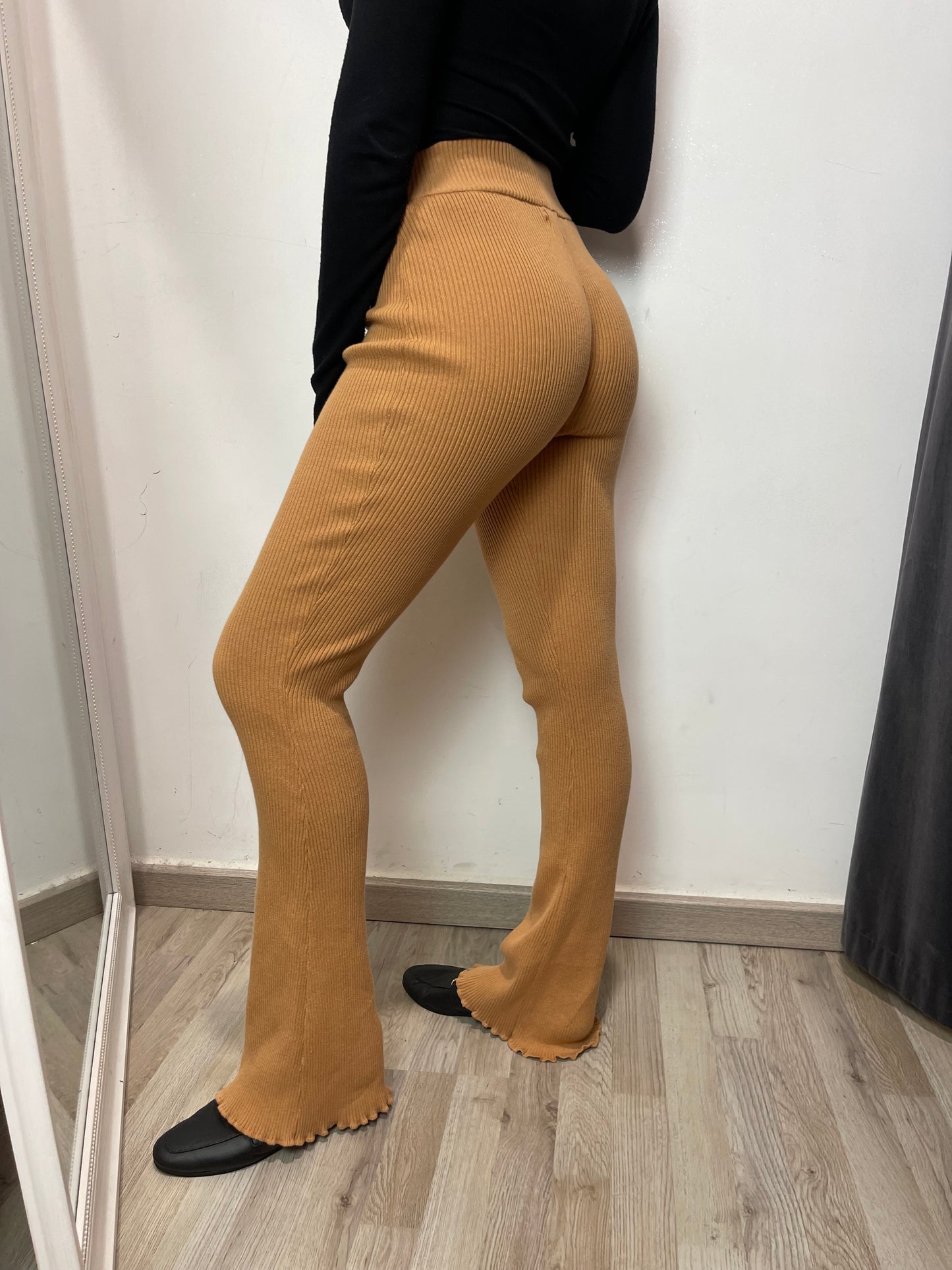 Ladies trousers GLAMOROUS