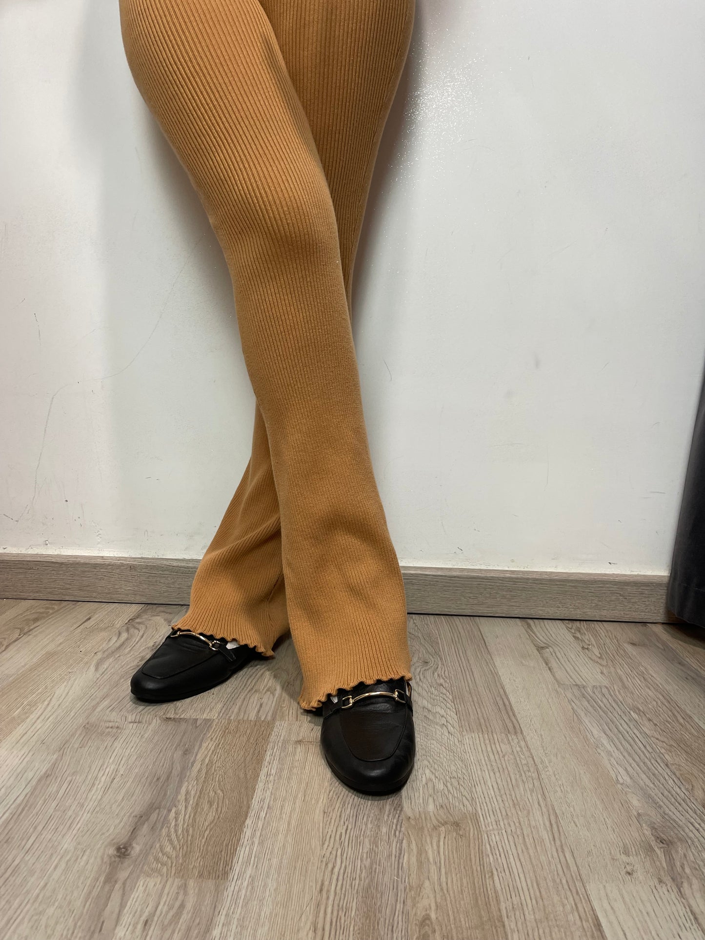 Ladies trousers GLAMOROUS