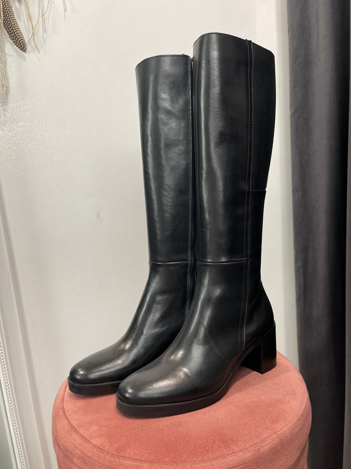 Stivale nero vera pelle