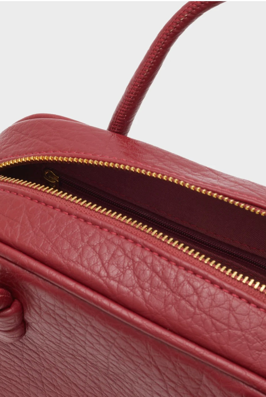 BORSA LEO A MANO MARTELLATA