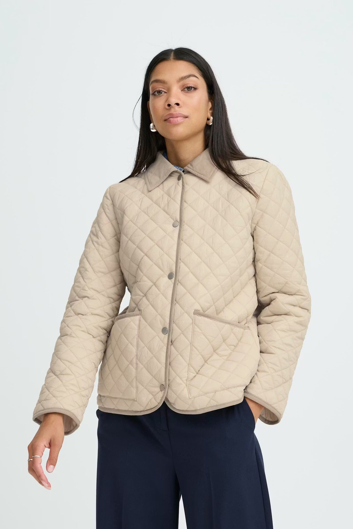 BYBERTA Outerwear B- YOUNG